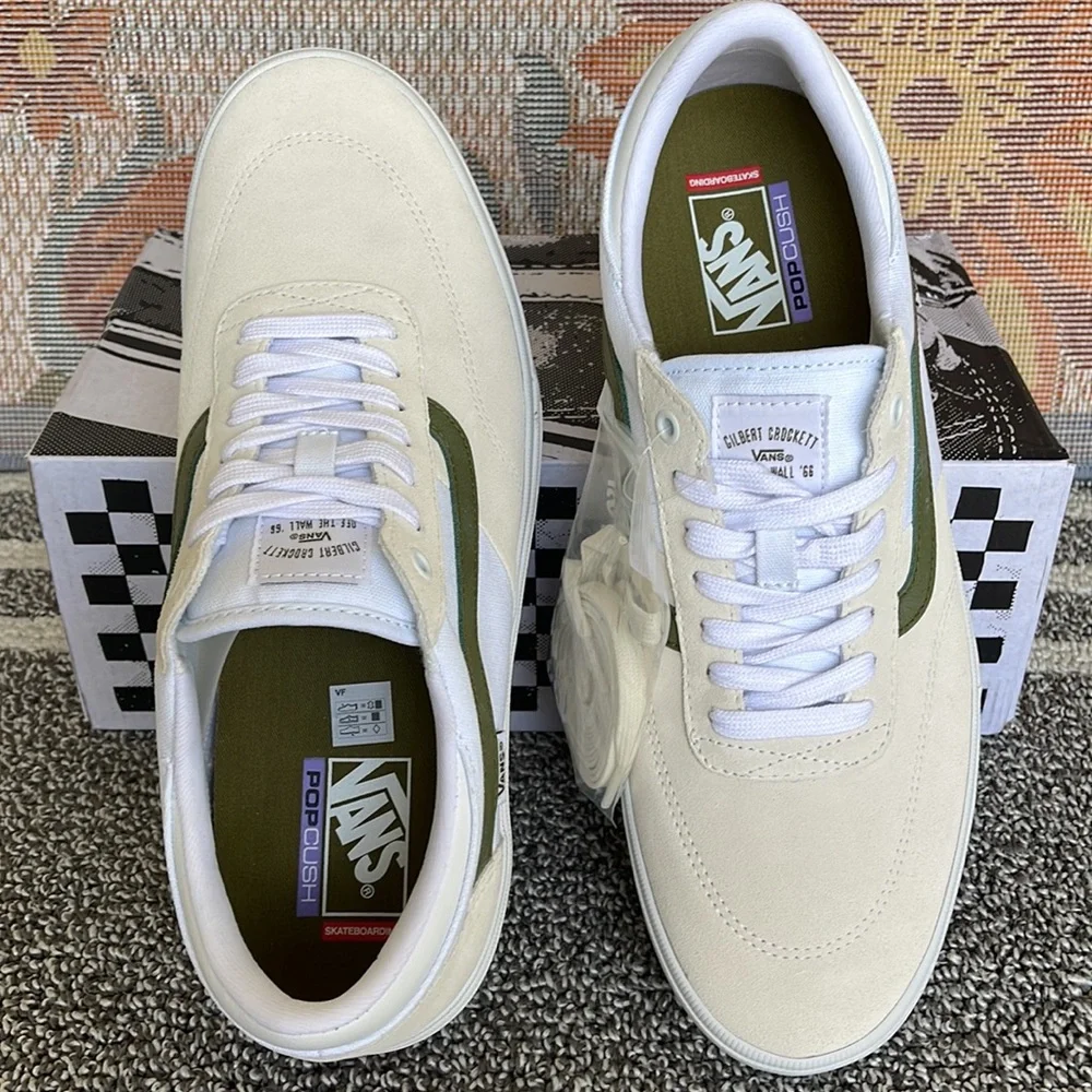 Vans WMNS Gilbert Crockett
True White/Green
VN0A5JIF133
sneakers - Picture 13 of 16